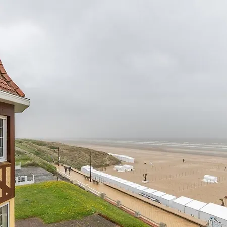 Luxury Seaside Retreat In De Haan - Steps From The Sand Apartamento *
