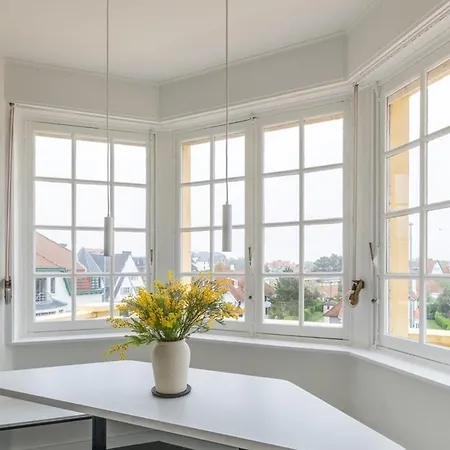 Luxury Seaside Retreat In De Haan - Steps From The Sand Apartamento *