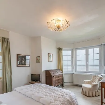 Luxury Seaside Retreat In De Haan - Steps From The Sand